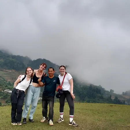 Higland Homestay Bac Ha Exterior photo